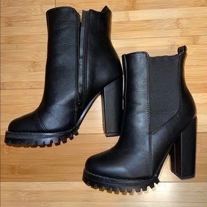 Nasty Gal block heel Chelsea boots